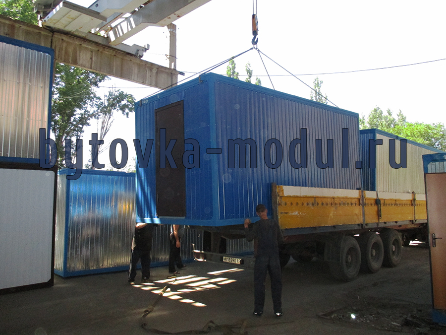 Доставка блок-контейнеров длинномером Доставка блок-контейнеров длинномером